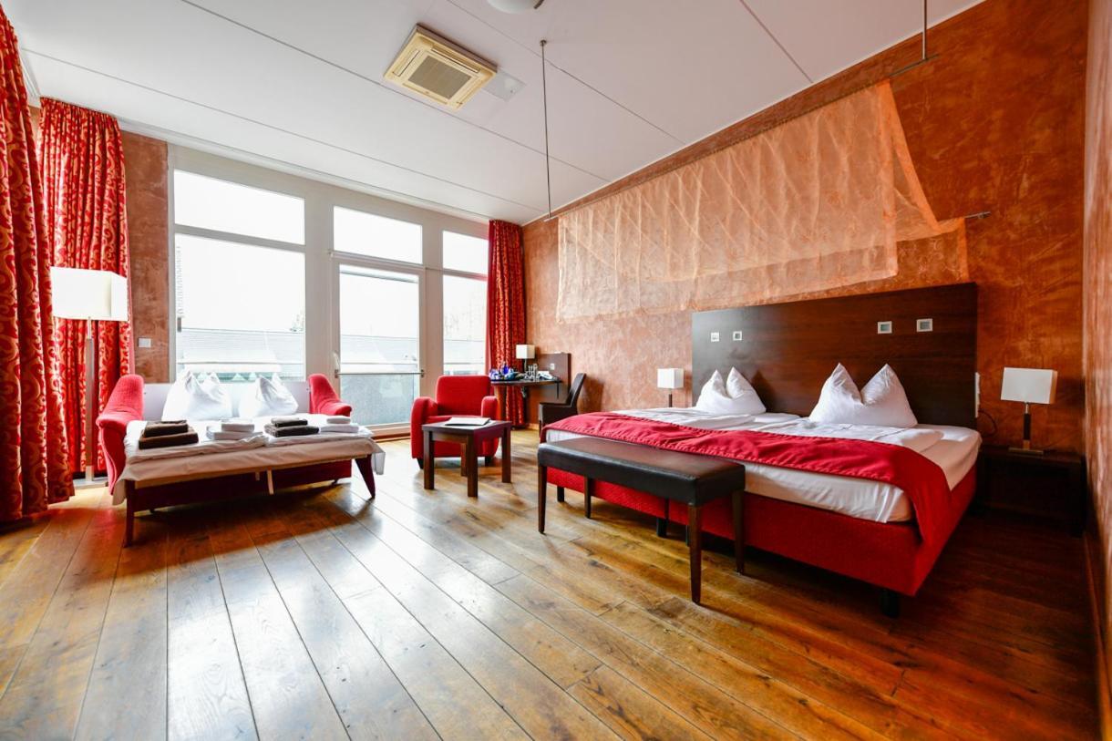 Landhotel Burg Im Spreewald - Resort & Spa Экстерьер фото